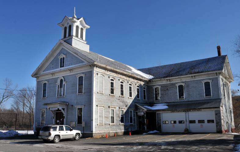 Hadley ZBA approves conversion of old village hall into five apartments
